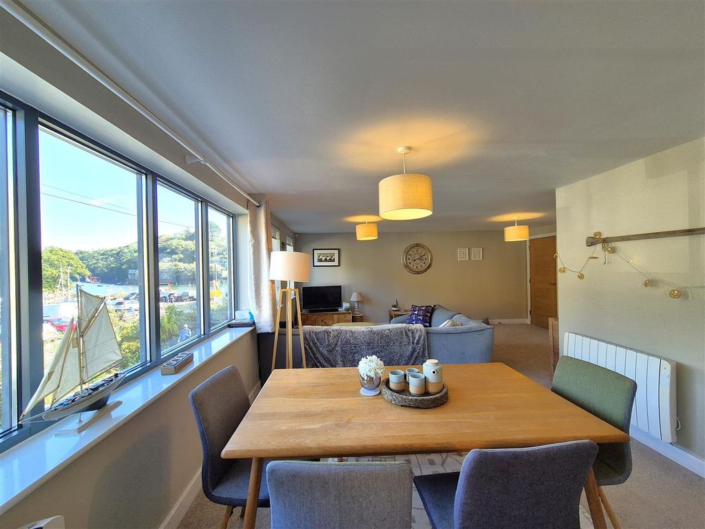 Additional image 8 of 3 bed flat for saleStation Road, Fowey PL23