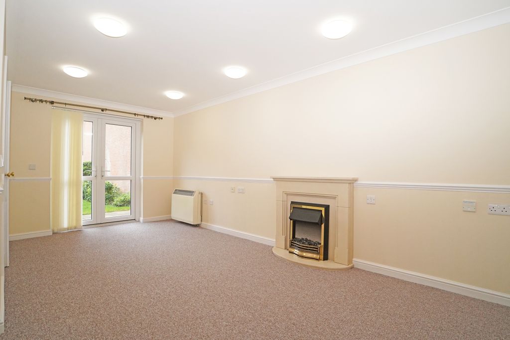 Additional image 2 of 2 bed flat for saleCobbett Court, Highworth SN6