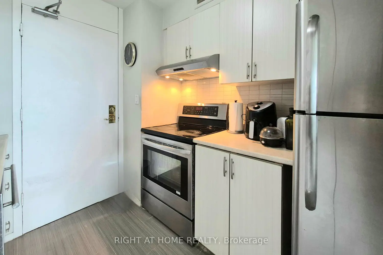 Additional image 9 of 135 Antibes Drive 2605
