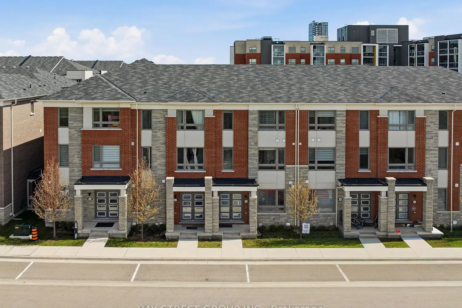 Additional image 3 of 334 Lagerfeld Drive