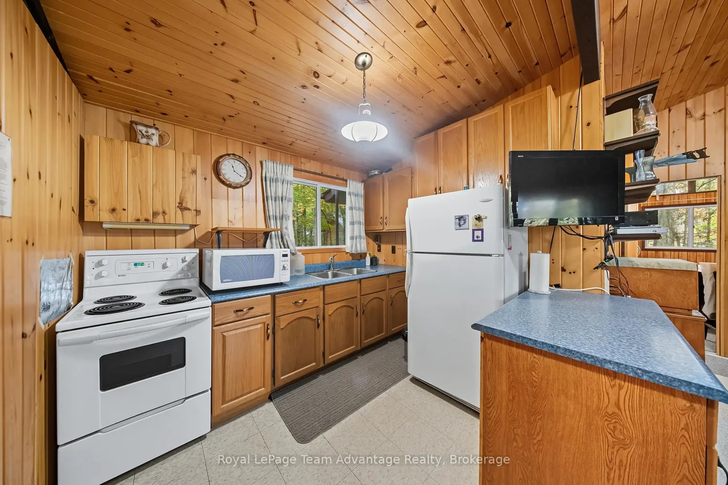 256 Dunchurch Estates Road photo 5
