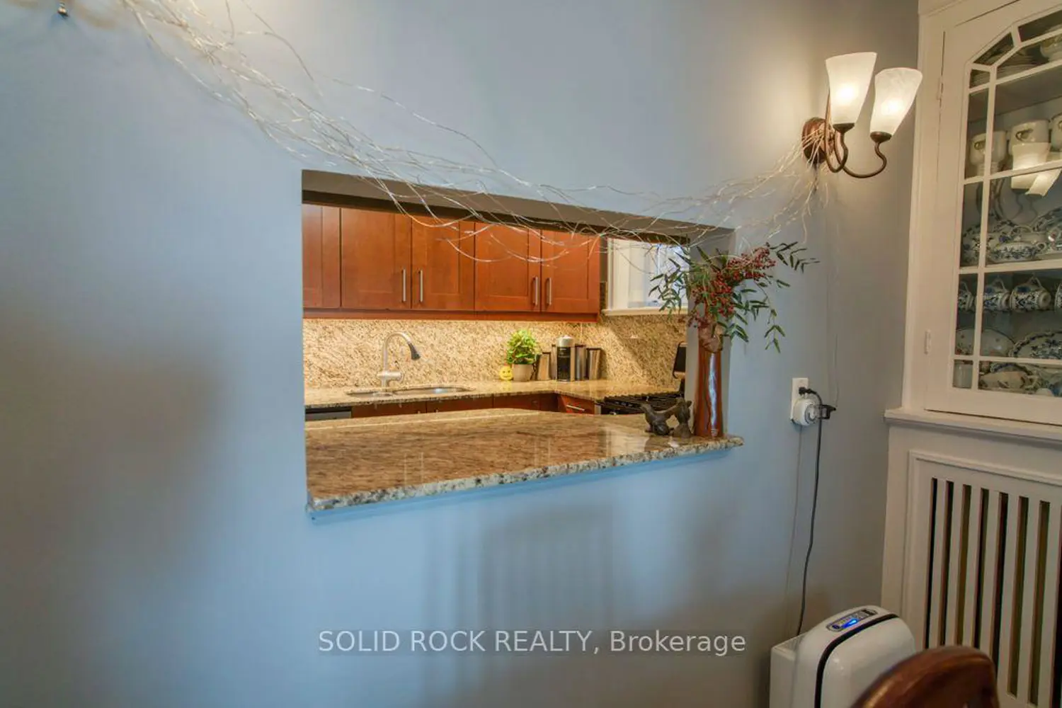 289 Wilbrod Street photo 5