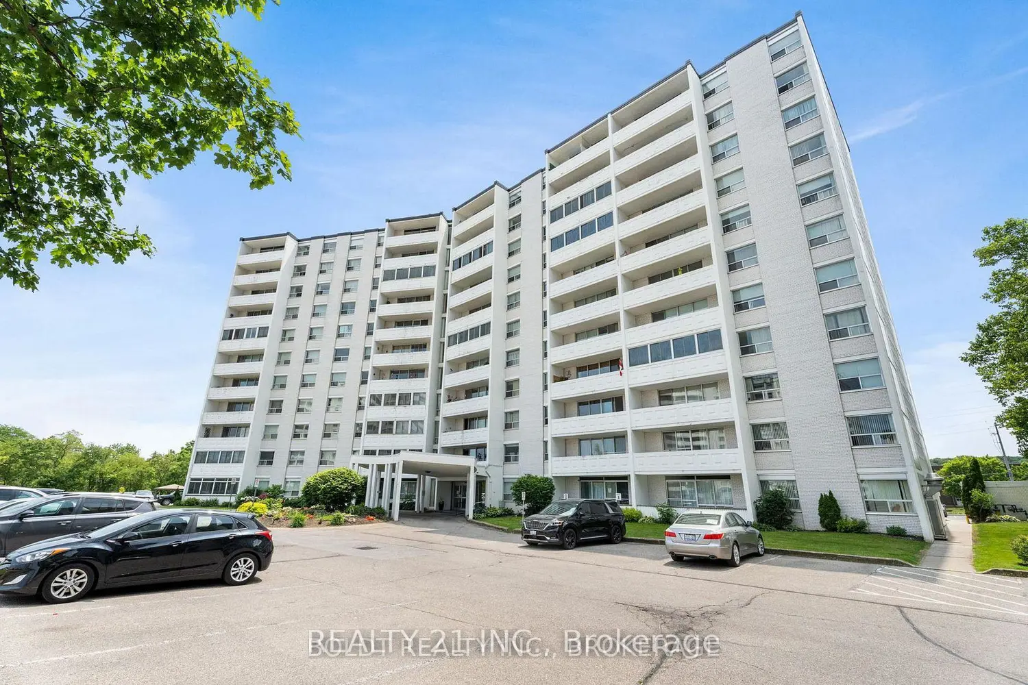 35 Towering Height Boulevard 1002