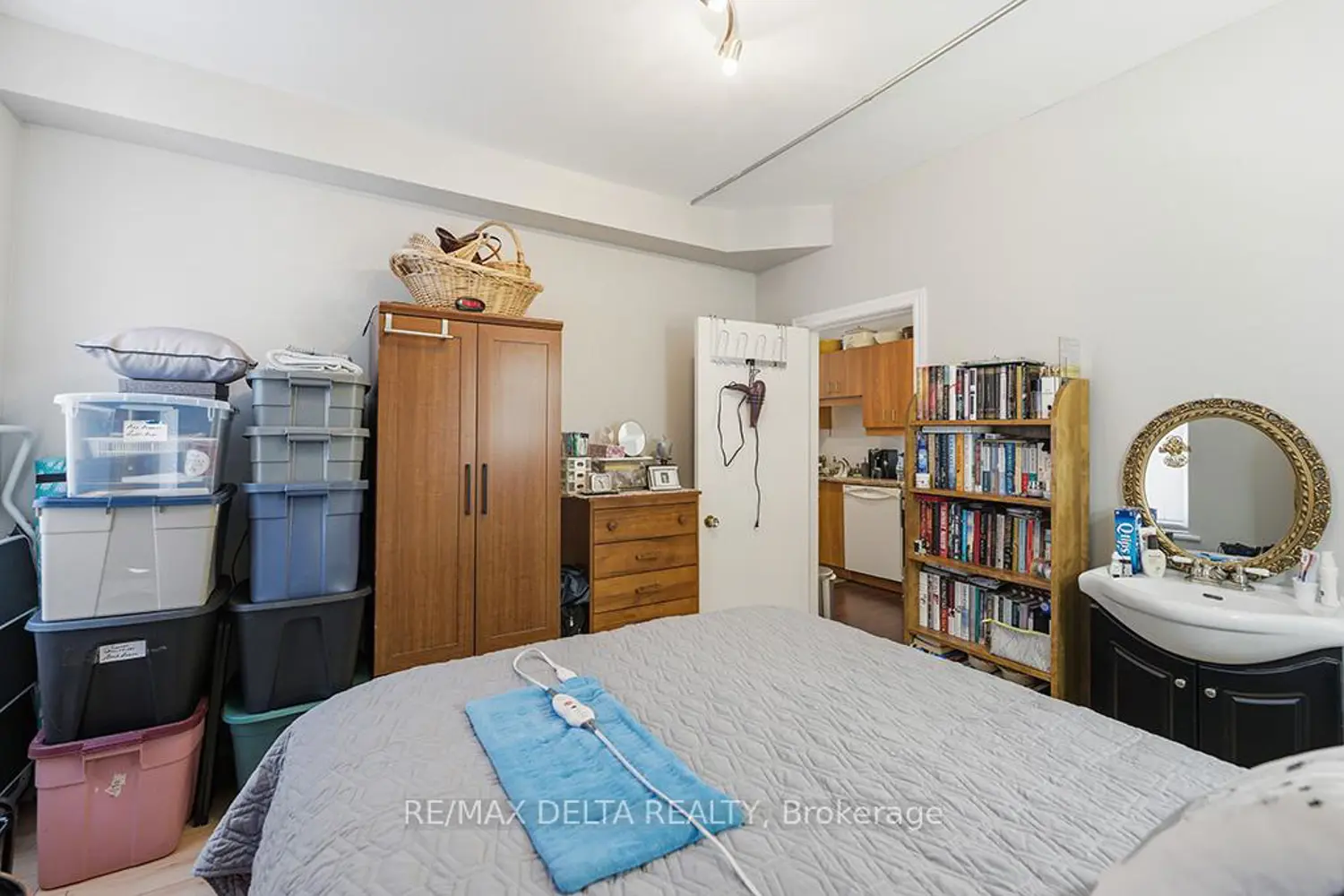 Additional image 10 of 1040-1042 King Street