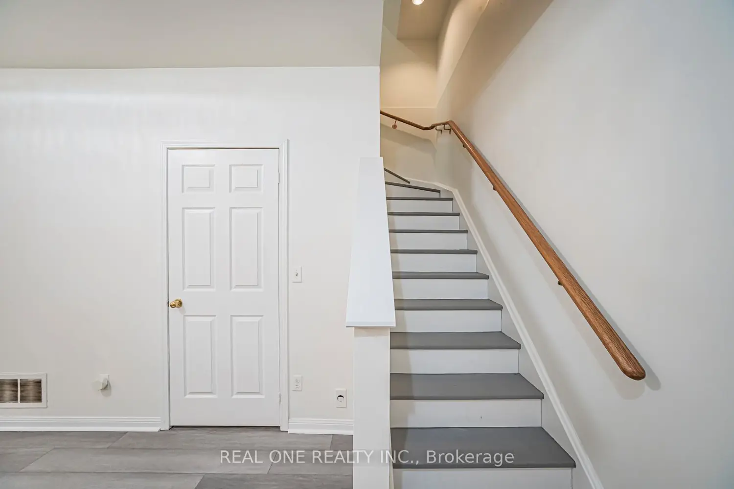 Additional image 10 of 12 St Moritz Way 17