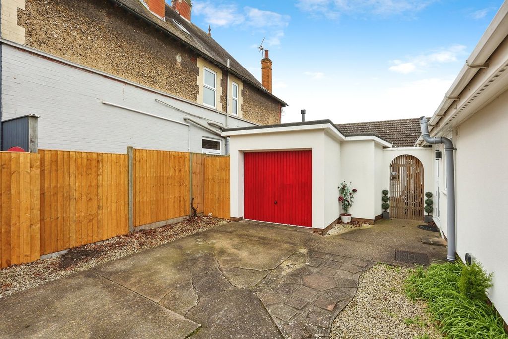 Additional image 37 of 6 bed detached house for saleNorth Parade, Grantham NG31