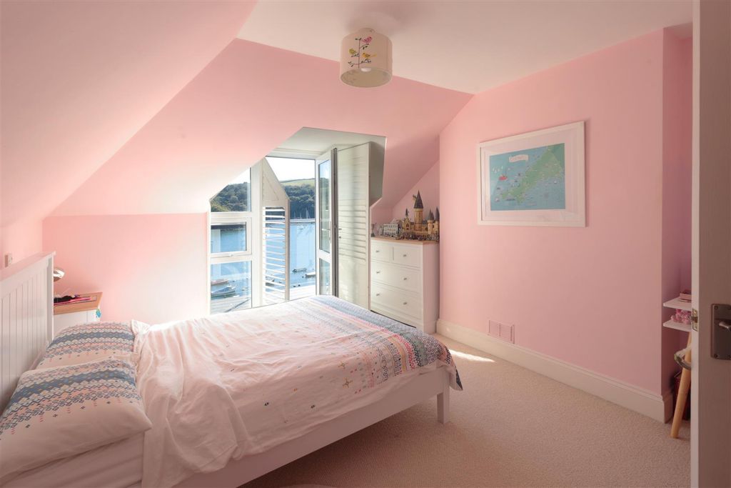 Additional image 10 of 4 bed terraced house for saleNorth Street, Fowey PL23