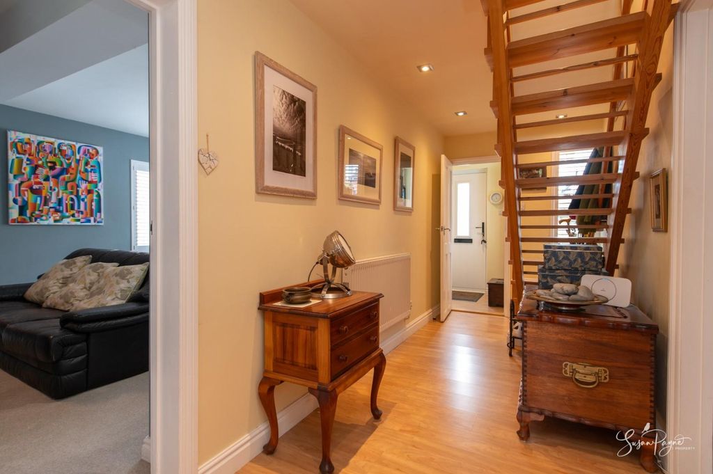 Additional image 16 of 3 bed detached bungalow for saleCopse Lane, Freshwater PO40