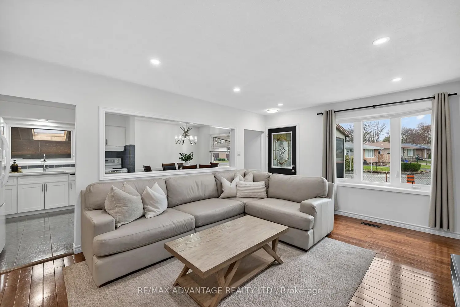 60 Wexford Avenue photo 3