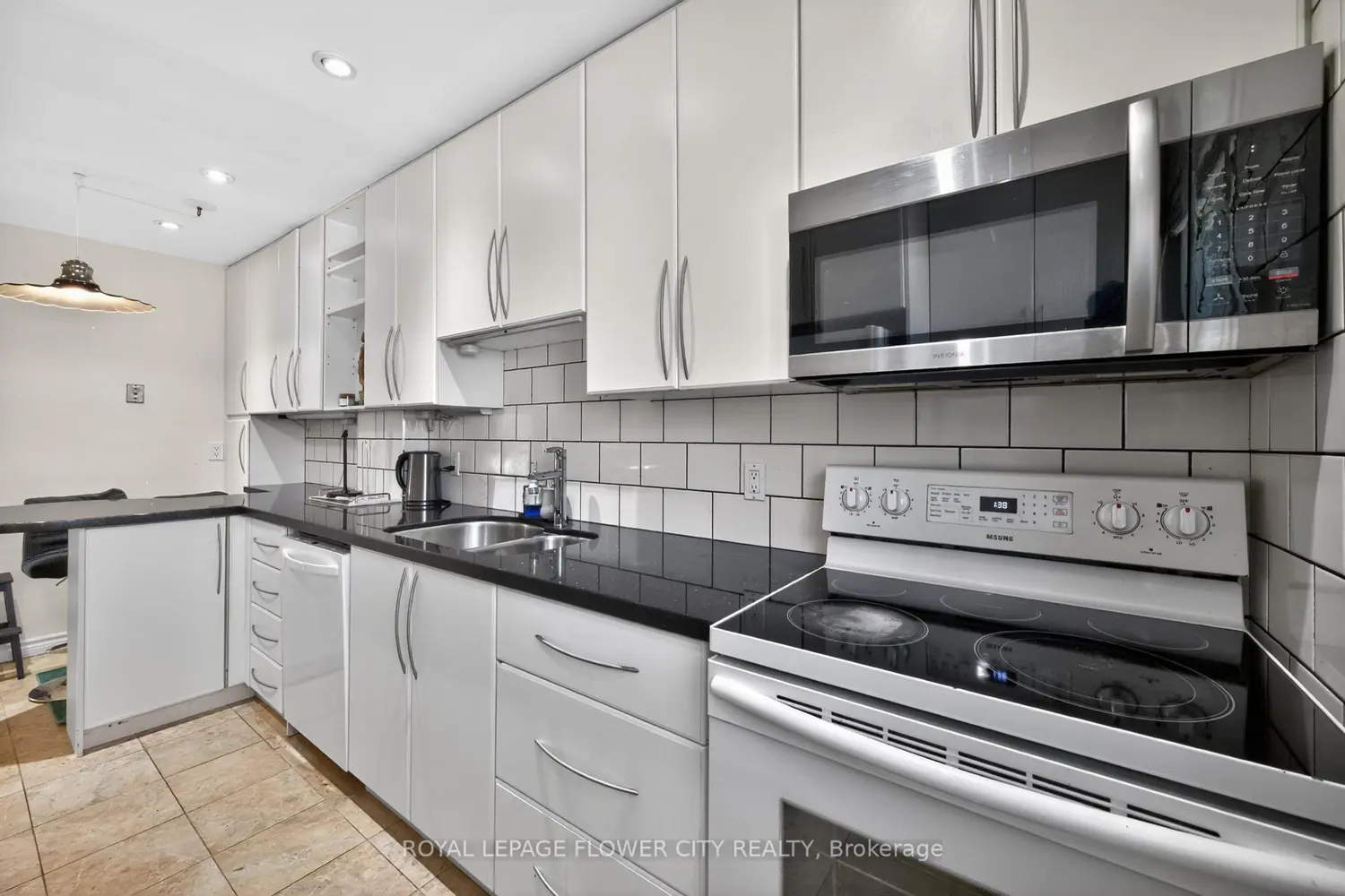 Additional image 7 of 16 Gleneaden Court