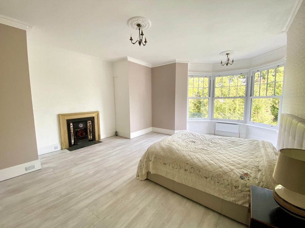 Additional image 7 of 4 bed semi-detached house for saleSarlsdown Road, Exmouth EX8