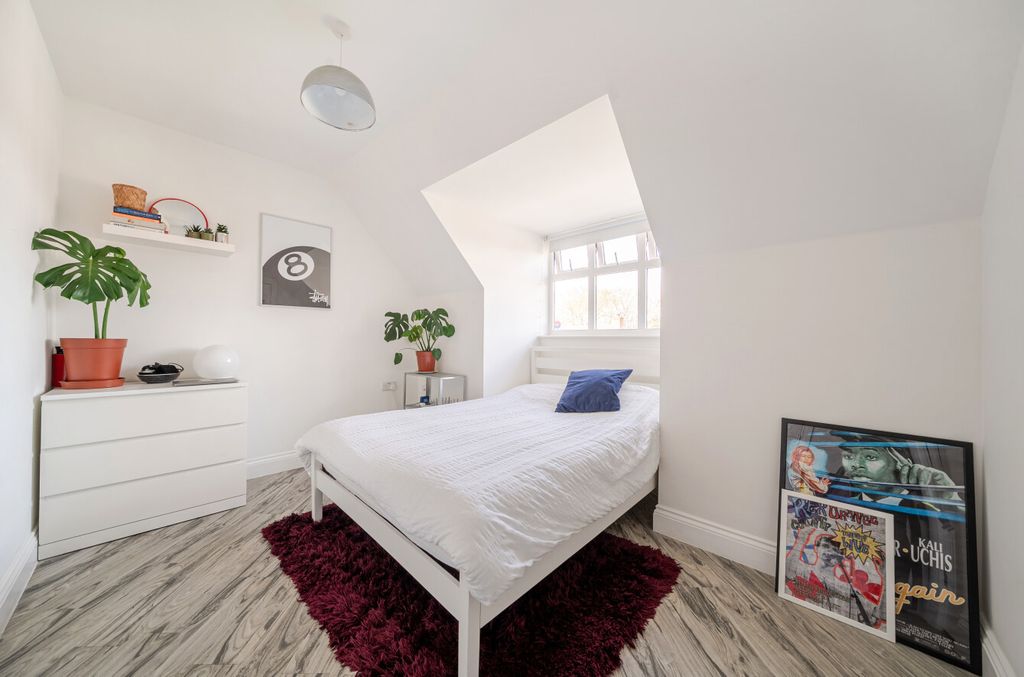 Additional image 6 of 2 bed flat for saleChalford Grange, Fareham, Hampshire PO15