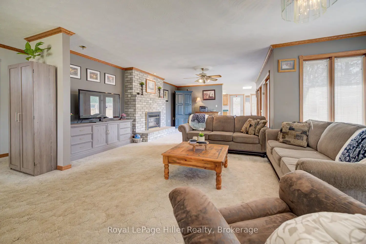 89 Burritt Street photo 3