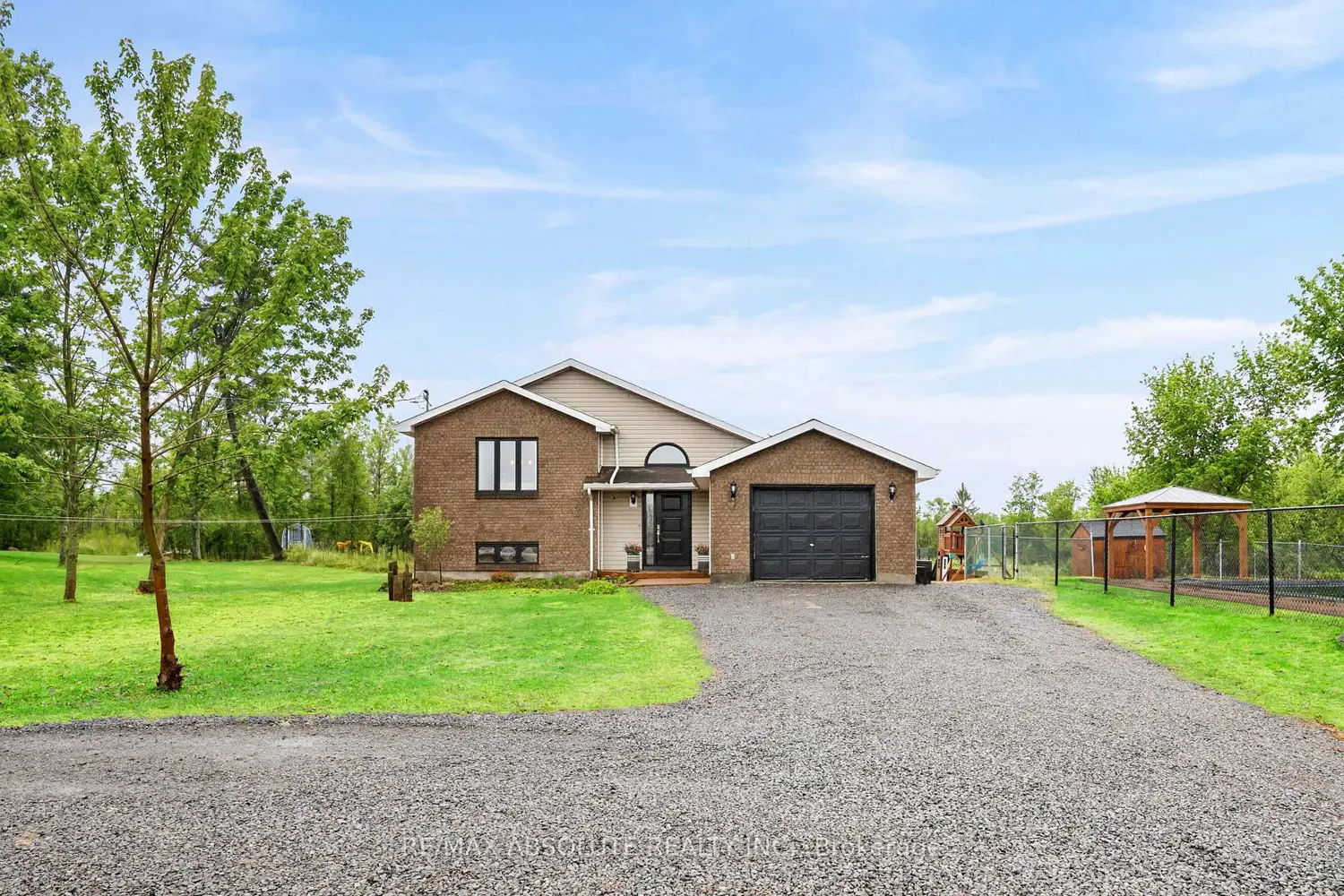 1877 Russett Drive