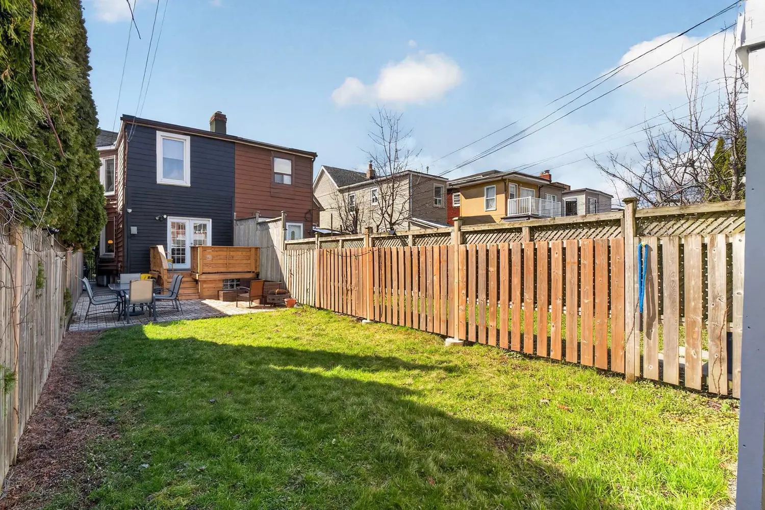 Additional image 20 of 144 Rosemount Avenue