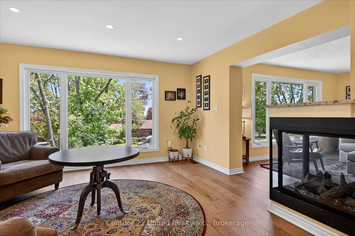 11 Crestwood Avenue photo 5
