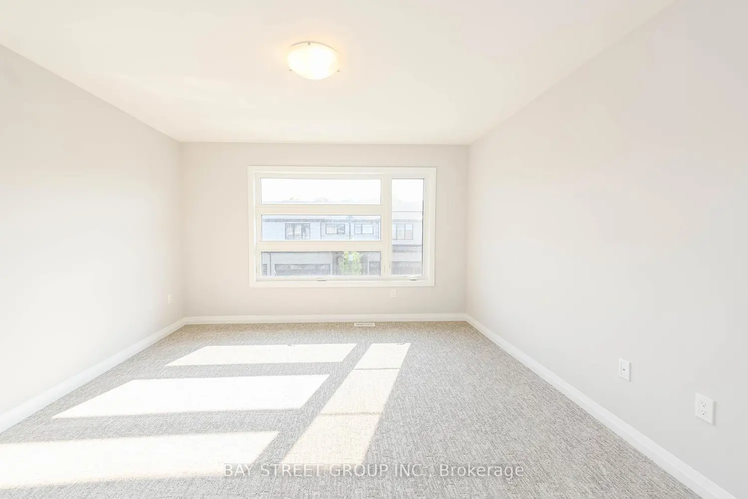 Additional image 8 of 4552 Portage Road 61