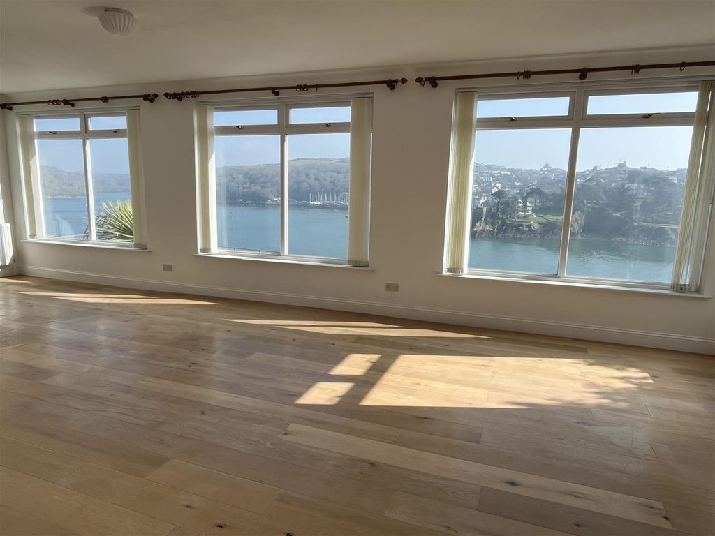 Additional image 5 of 2 bed flat for saleTower Park, Fowey PL23