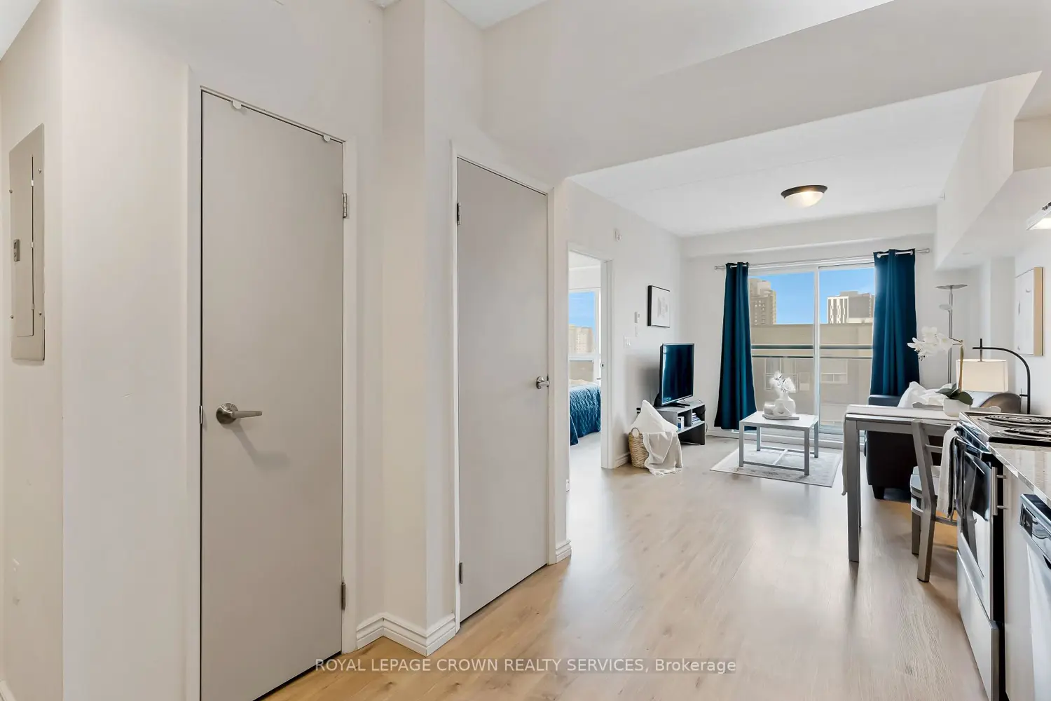 Additional image 10 of 275 Larch Street G603