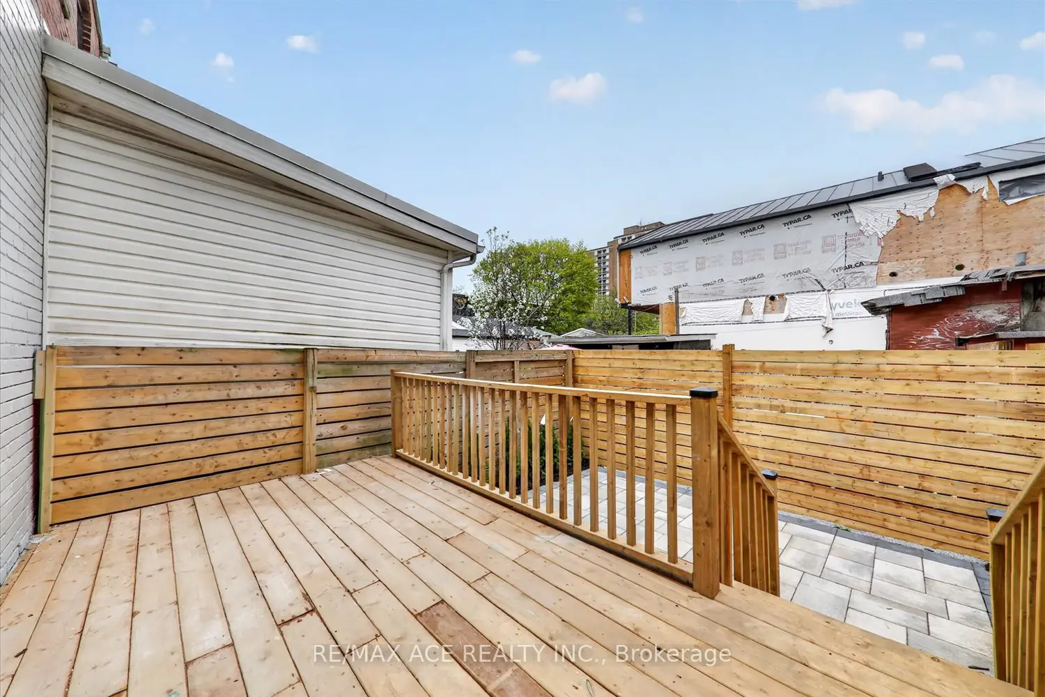 Additional image 19 of 38 Pelham Avenue