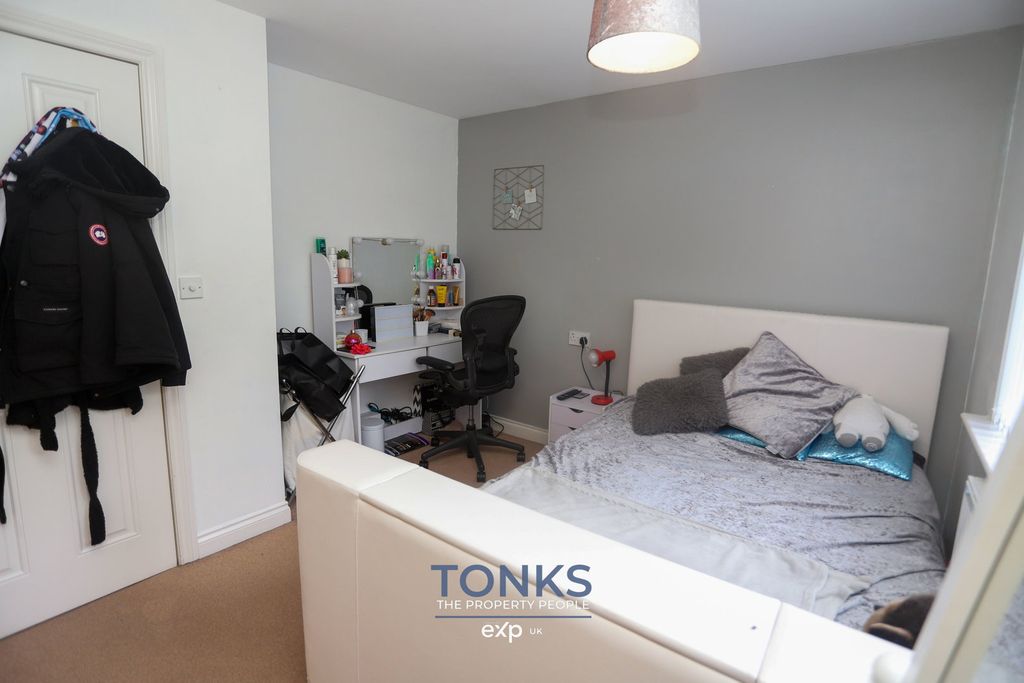 Additional image 29 of 5 bed detached house for saleCavalier Drive, Halesowen B63