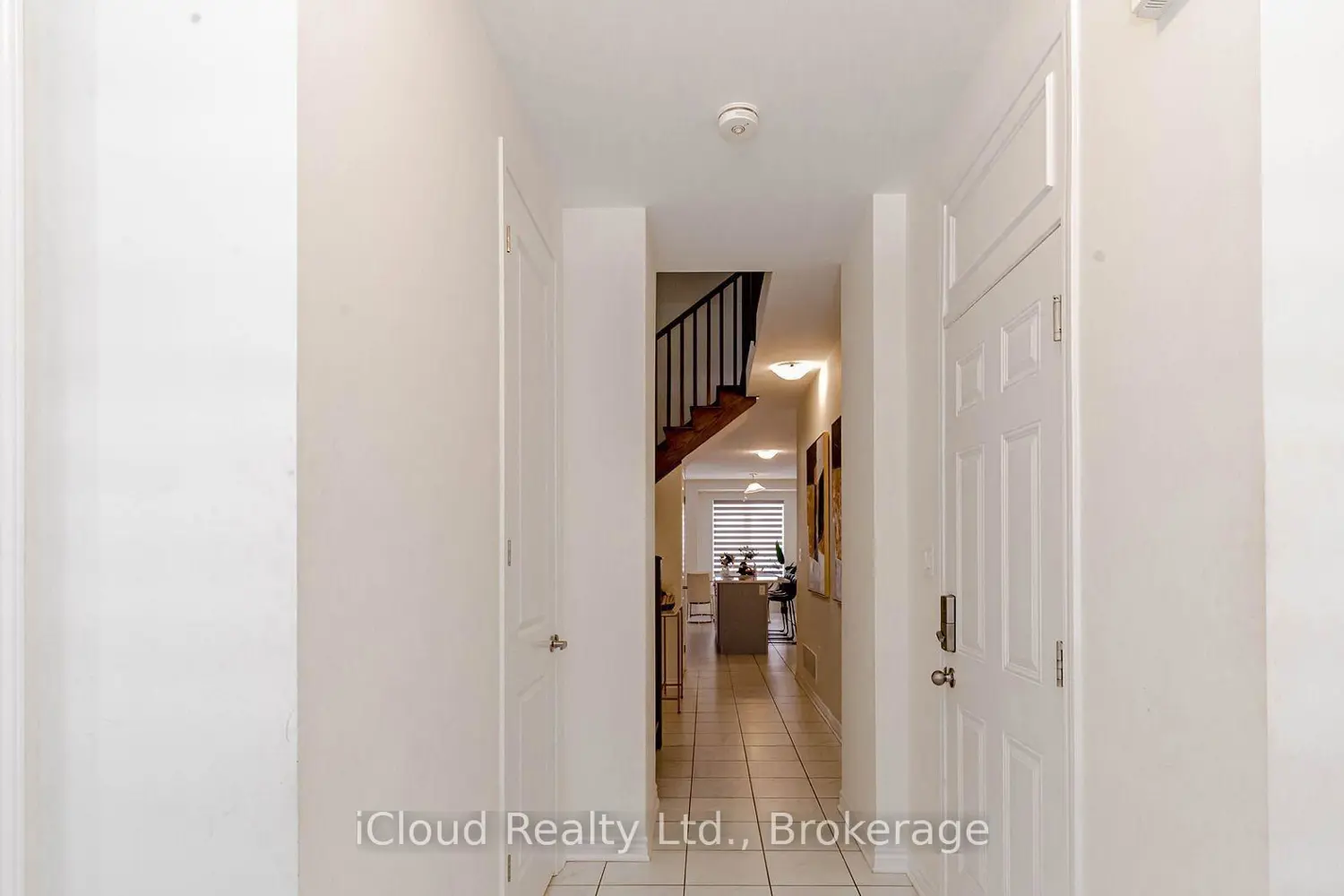 98 Eberly Woods Drive photo 3