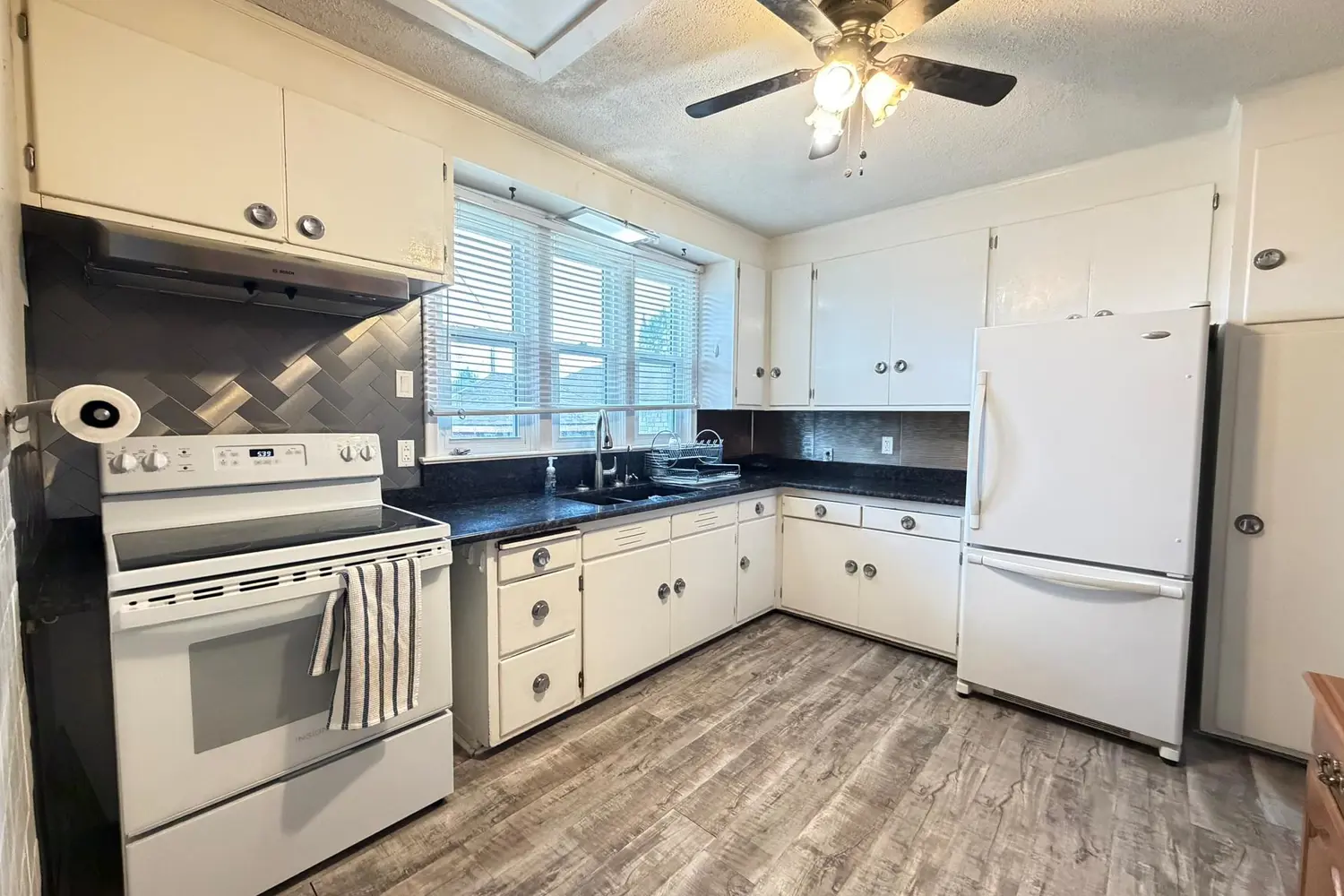 Additional image 7 of 424 Maple Street