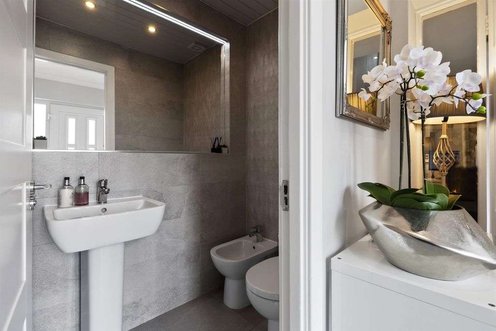 Additional image 14 of 5 bed detached house for saleWrightlands Crescent, Erskine PA8