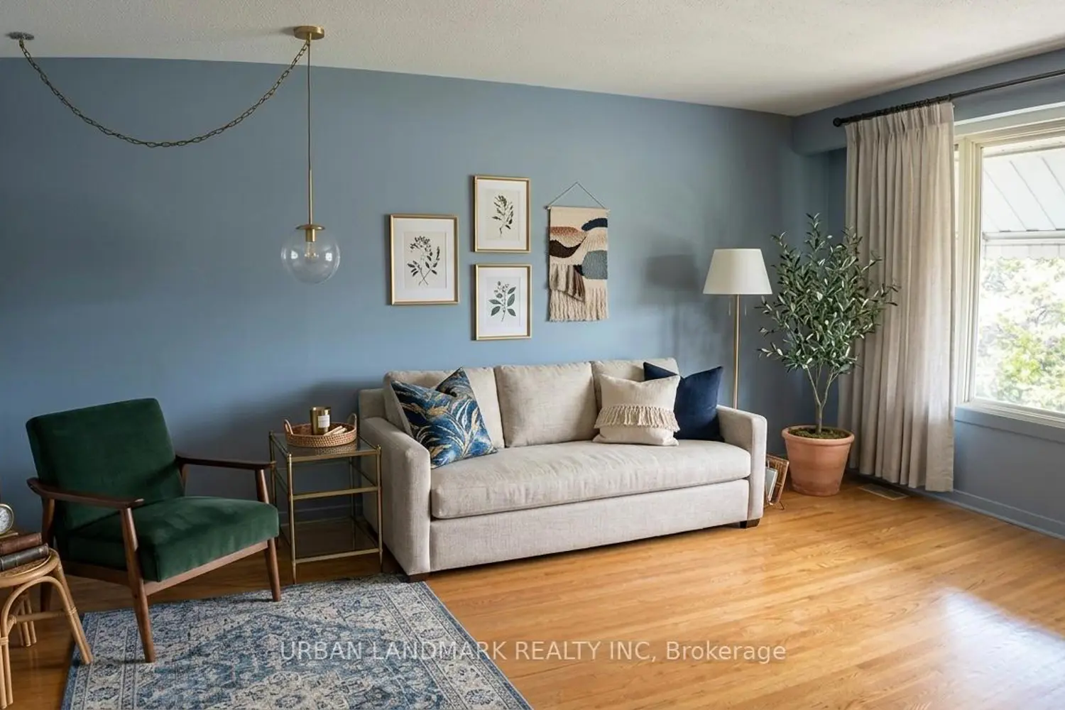 127 Keewatin Street photo 4