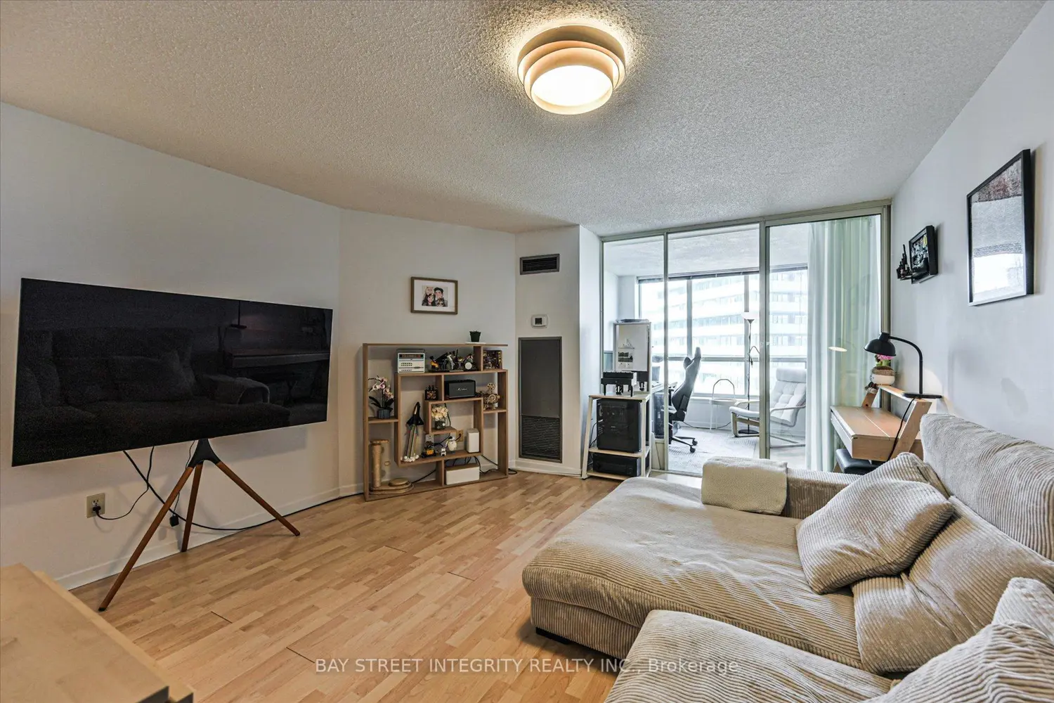 Additional image 12 of 44 St Joseph Street 2013