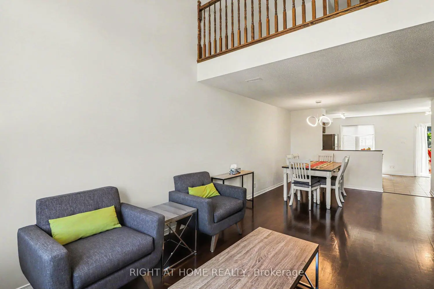 572 Reardon Private 7 photo 5
