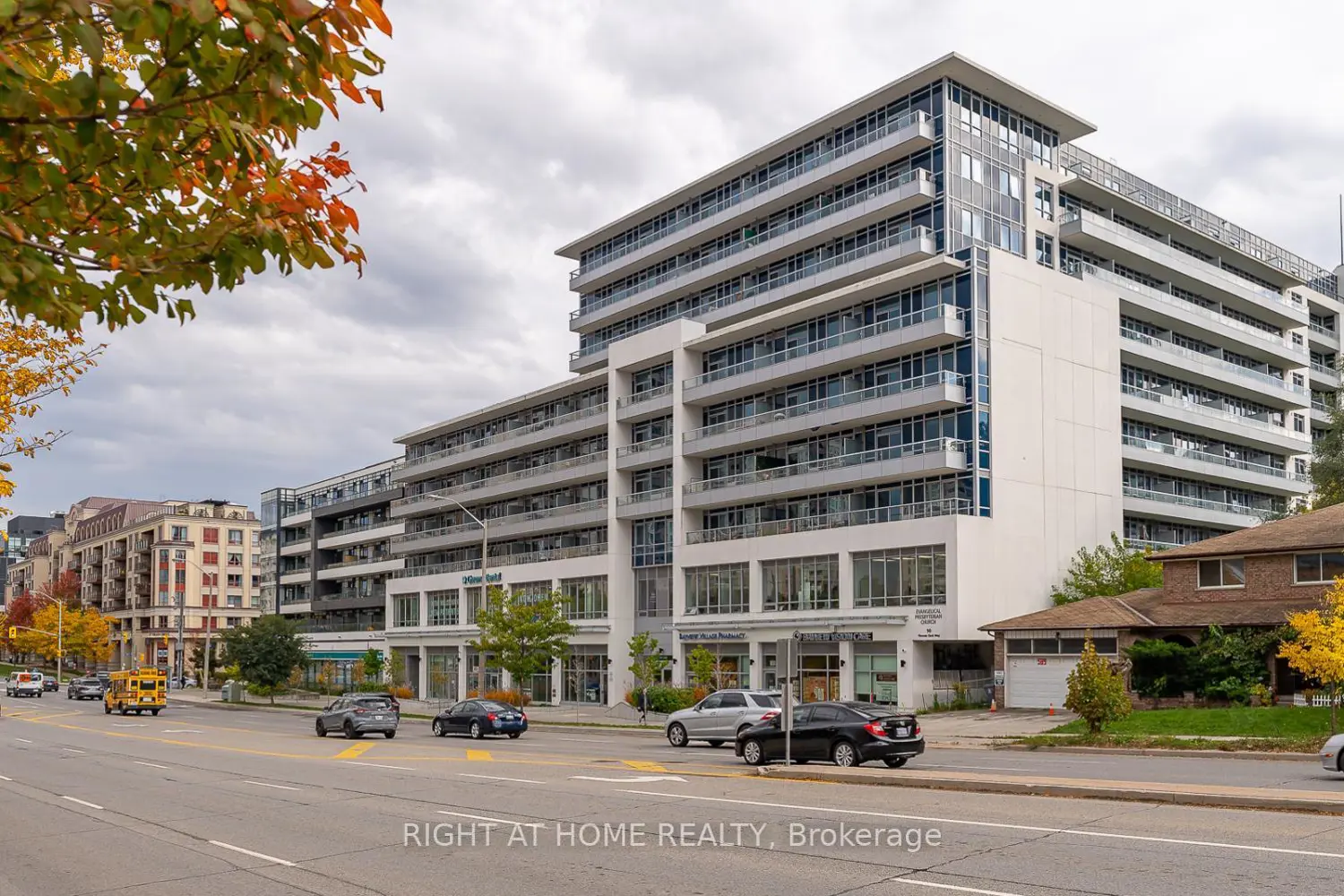 591 Sheppard Avenue 633