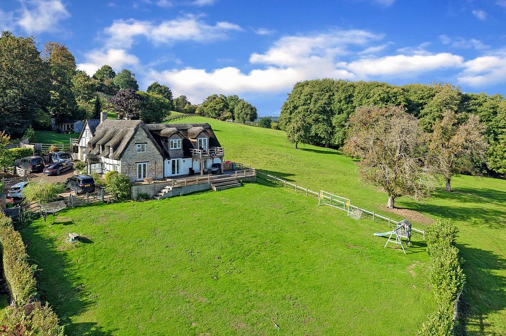 5 bed detached house for saleUpton Hill, Upton St. Leonards, Gloucester GL4