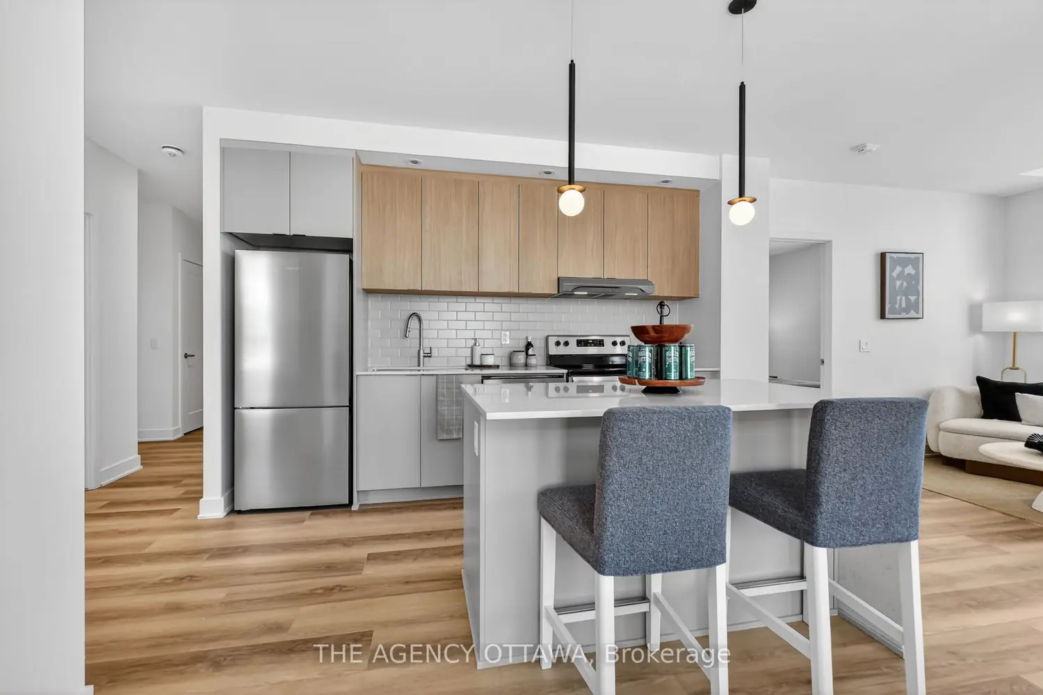 Additional image 13 of 3071 Riverside Drive 301