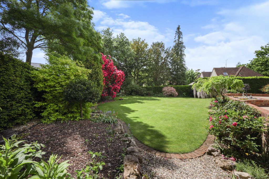Additional image 11 of 6 bed detached house for saleManor Lane, Gerrards Cross, Buckinghamshire SL9
