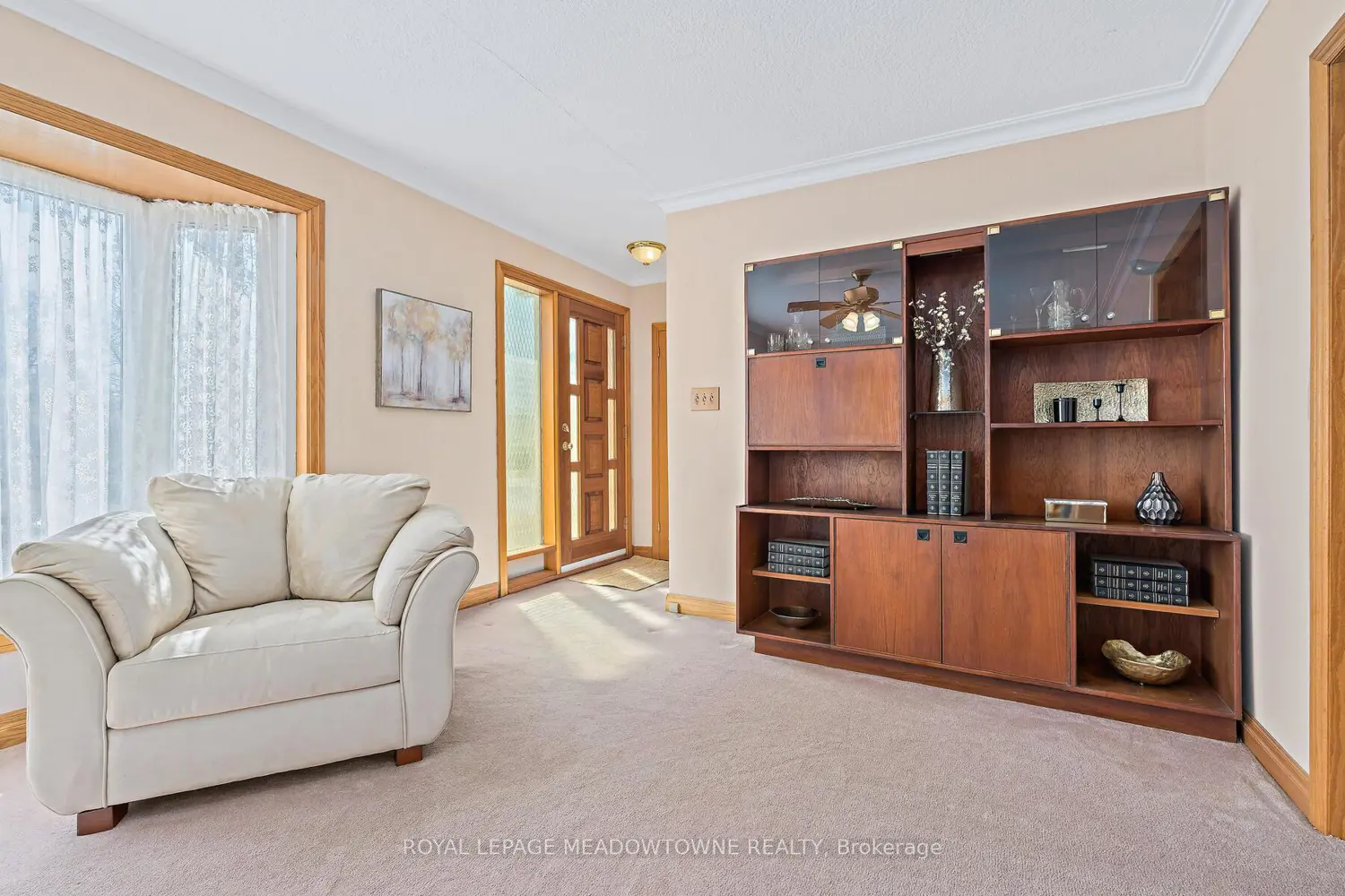 37 Prince Charles Drive photo 5