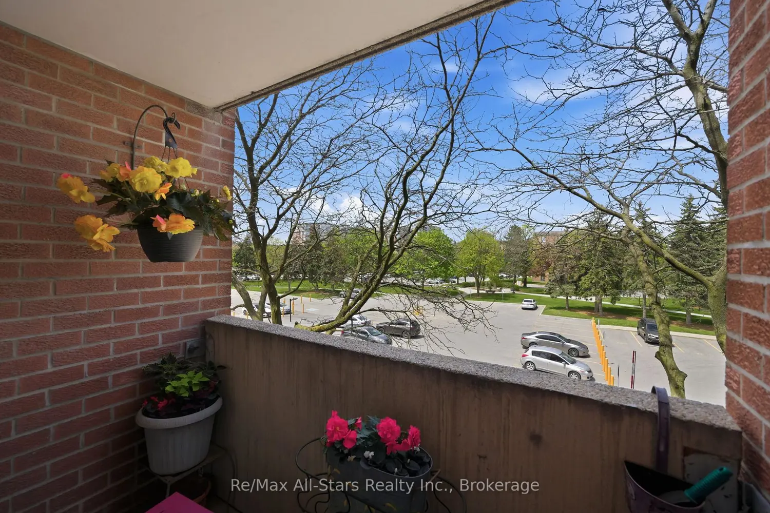 Additional image 15 of 1540 Pickering Parkway 301