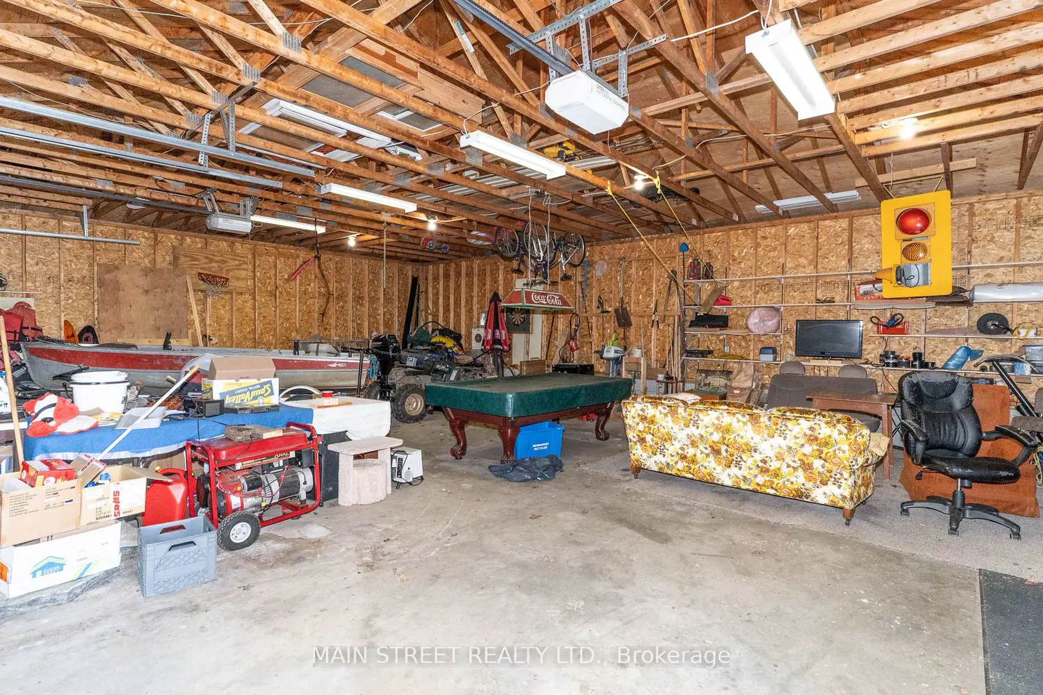 1146 Farmer Hays Drive photo 3