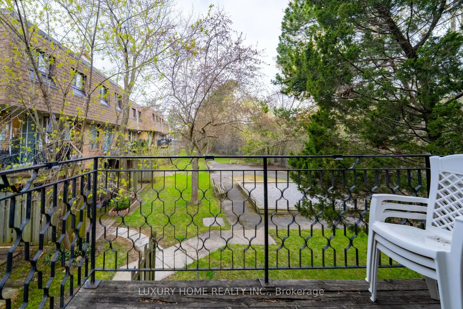 Additional image 3 of 100 Henderson Avenue 2