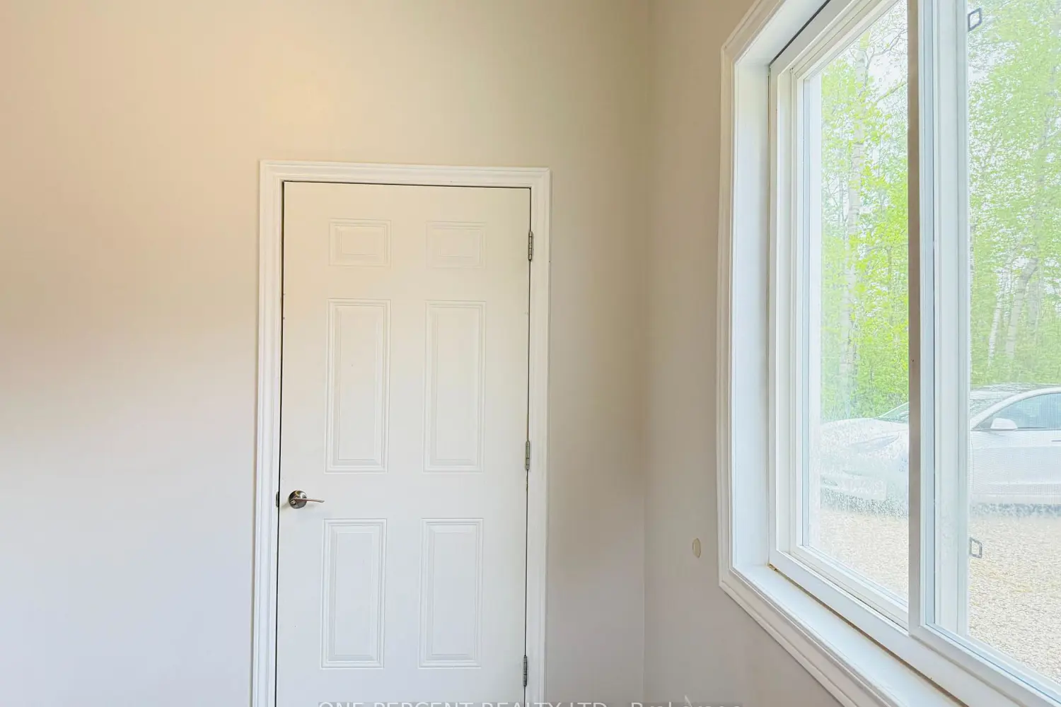Additional image 18 of 145269 Southgate Rd 14