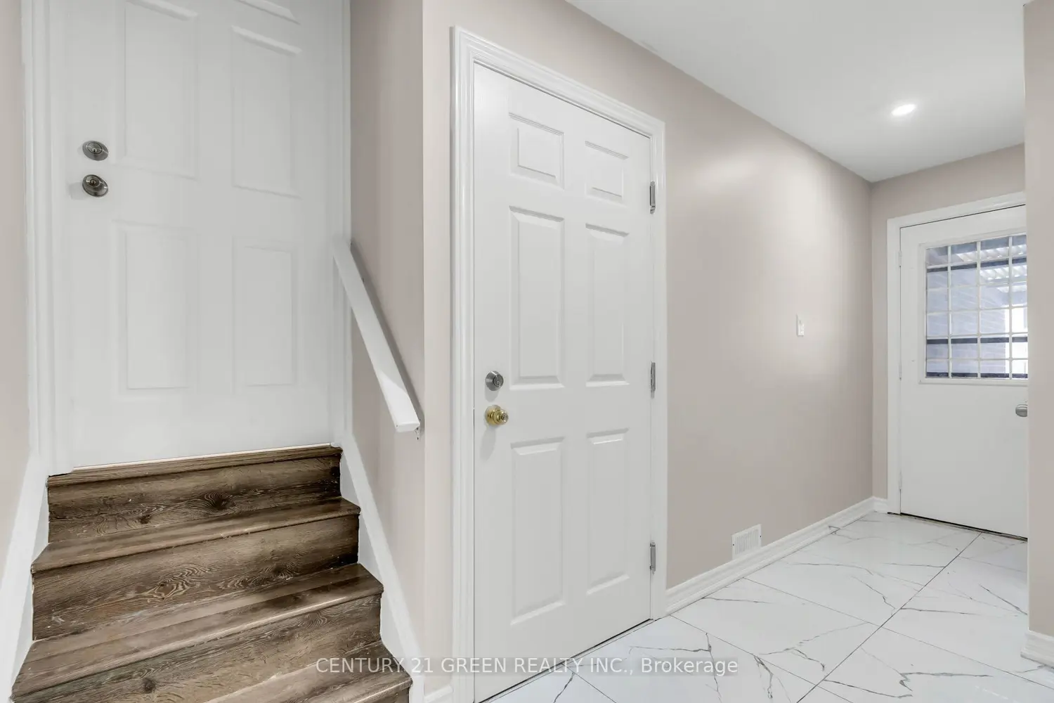 411 Imperial Road photo 5