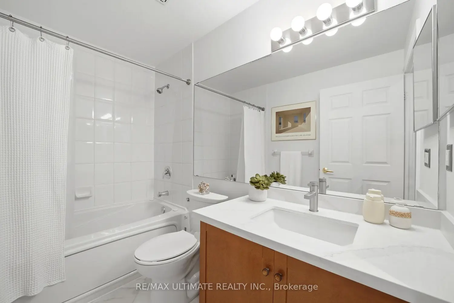 Additional image 11 of 1750 Bayview Avenue 405