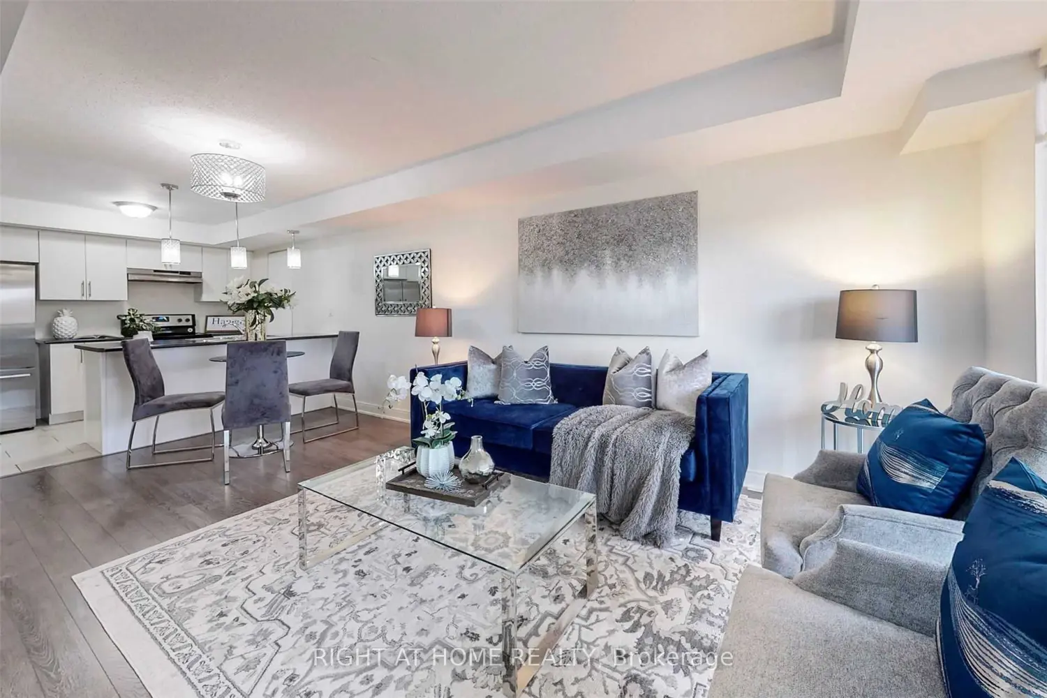 100 Dufay Road 82 photo 2