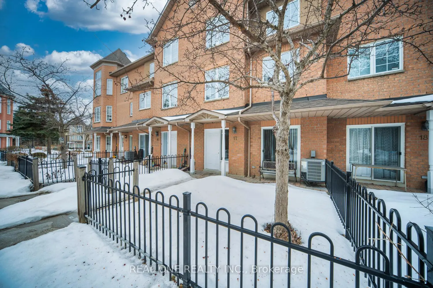 Additional image 2 of 12 St Moritz Way 17