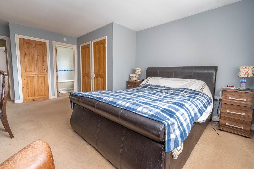 Additional image 11 of 5 bed detached house for saleHolt Road, Fakenham NR21