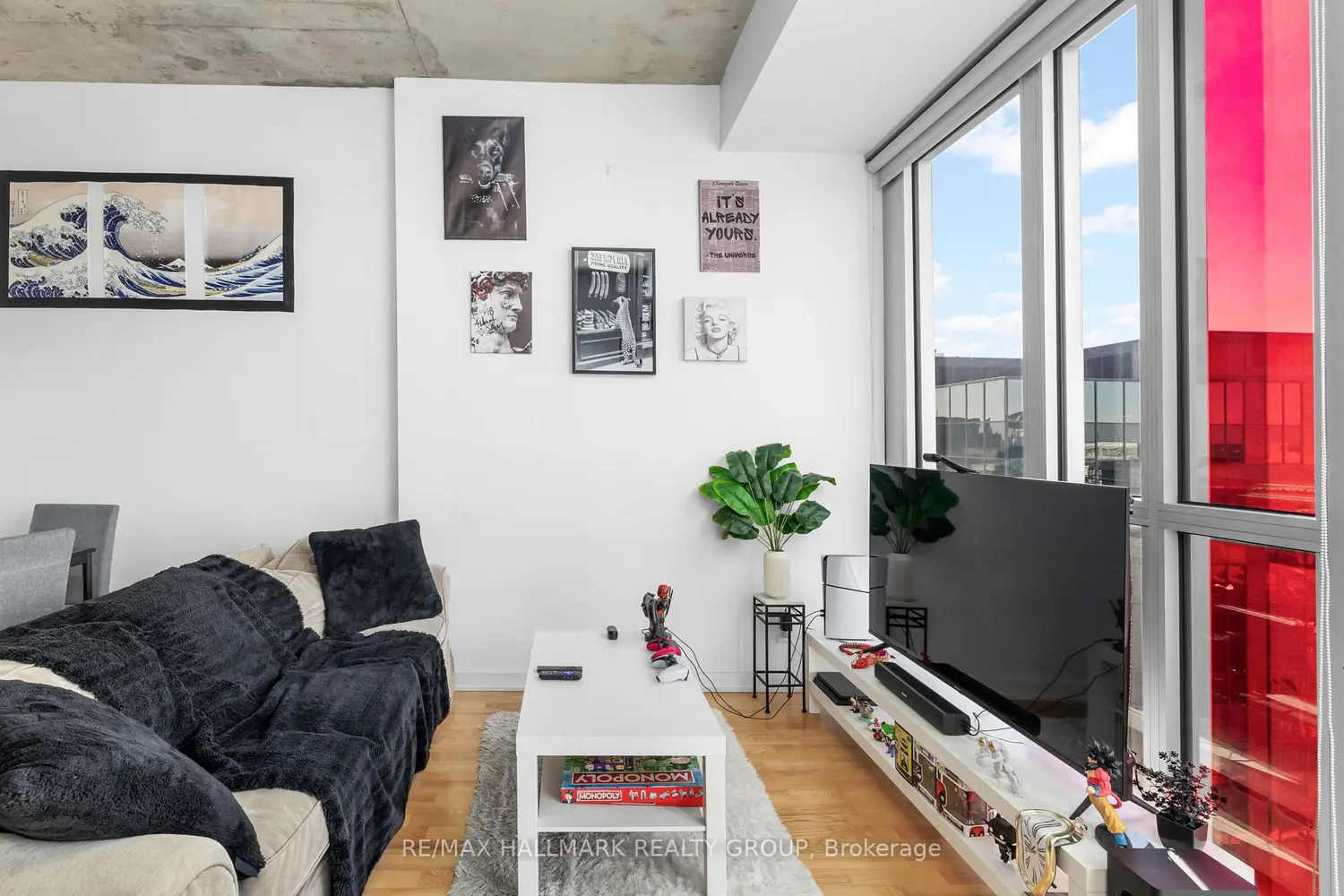 Additional image 7 of 324 Laurier Avenue 2207