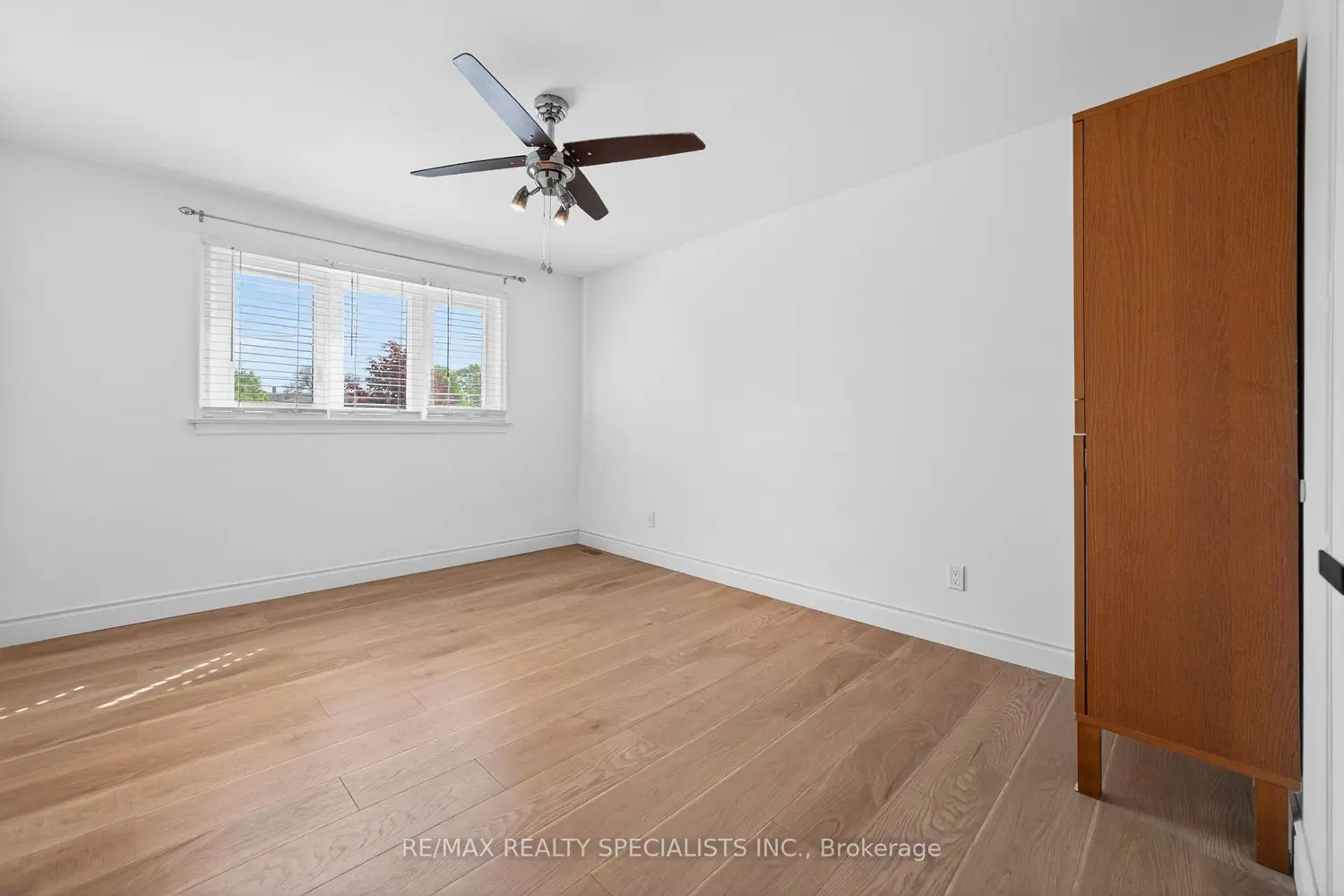 476 Prospect Avenue photo 5
