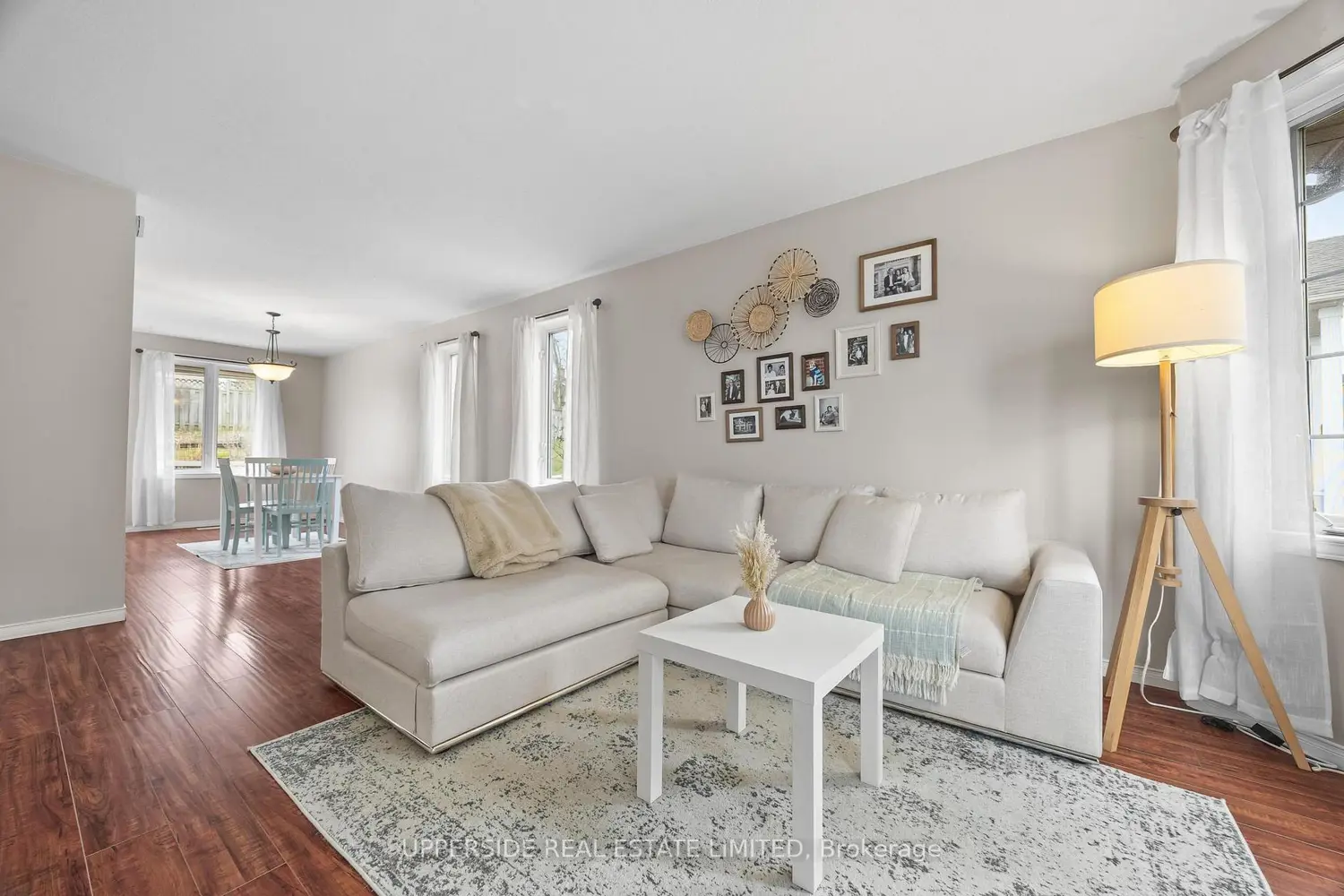 69 Abbeywood Crescent photo 4
