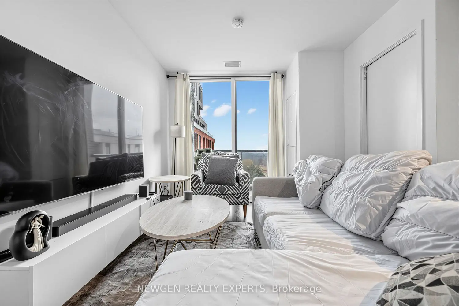 Additional image 10 of 3100 Keele Street 640