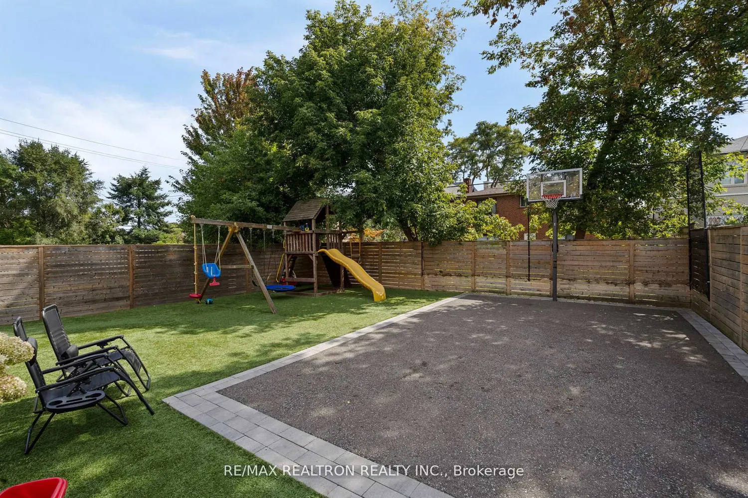 Additional image 18 of 597 Coldstream Avenue
